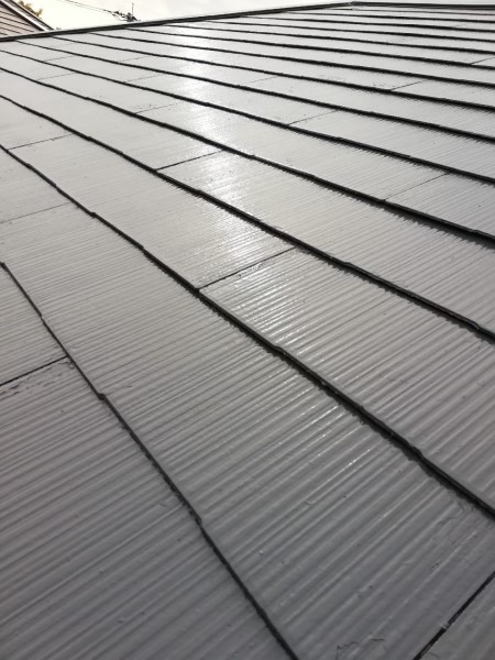 コロニアル　屋根塗装完了